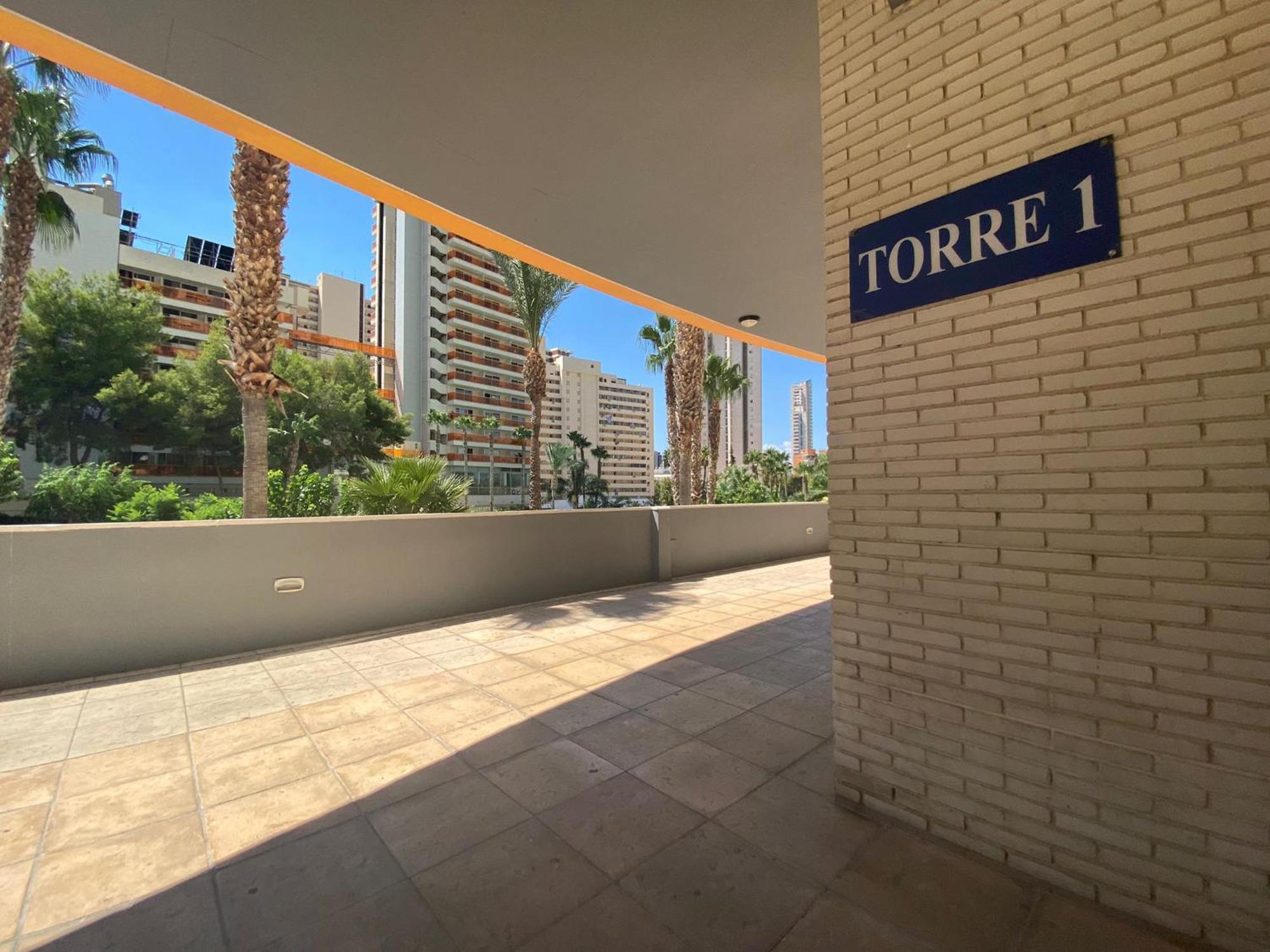 Gemelos 22-1-23 Benidorm Exterior foto